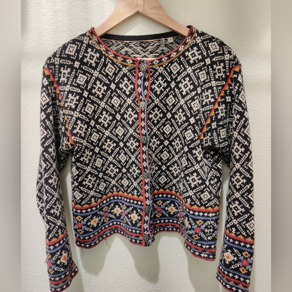 Vintage Nomadic Traders Button Front Black Red Cardigan